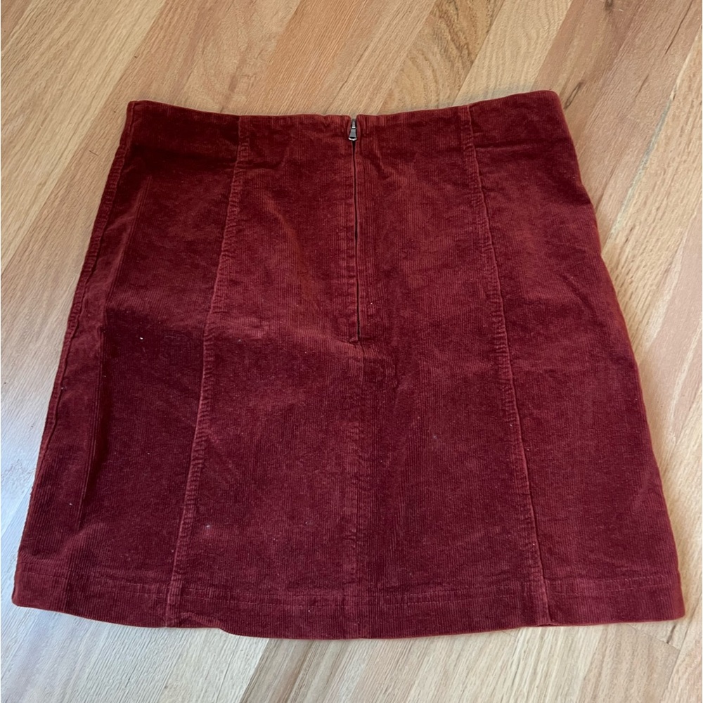 Burgundy Corduroy mini Skirt - Picture 4 of 5